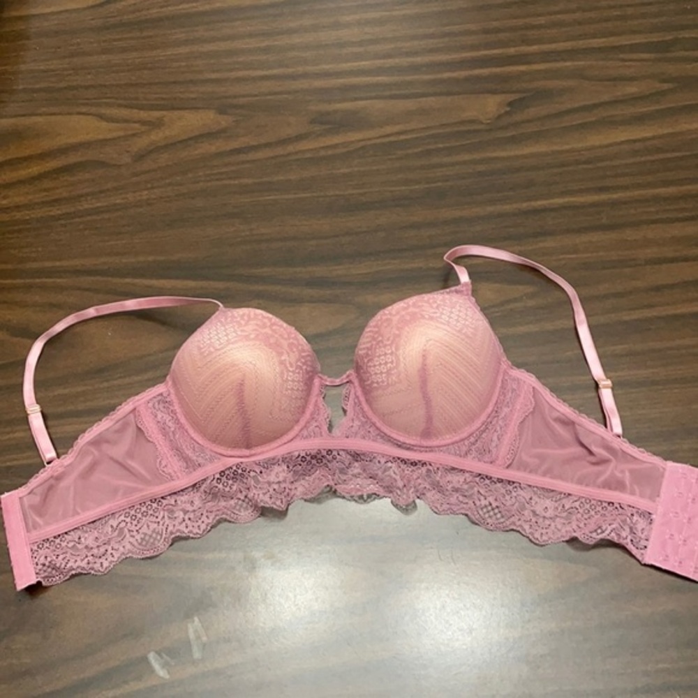 Pink Lace Bra    Like new!   Size 34C